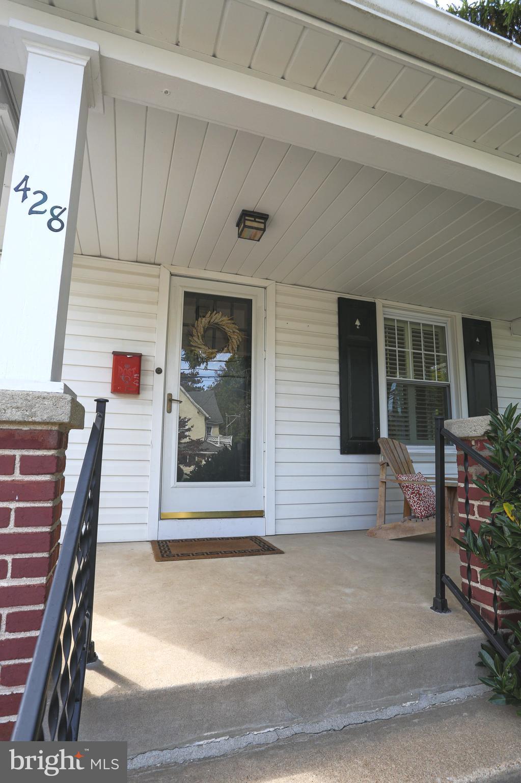 428 West Beechtree Lane Wayne, PA 19087 - Photo 2 of 39