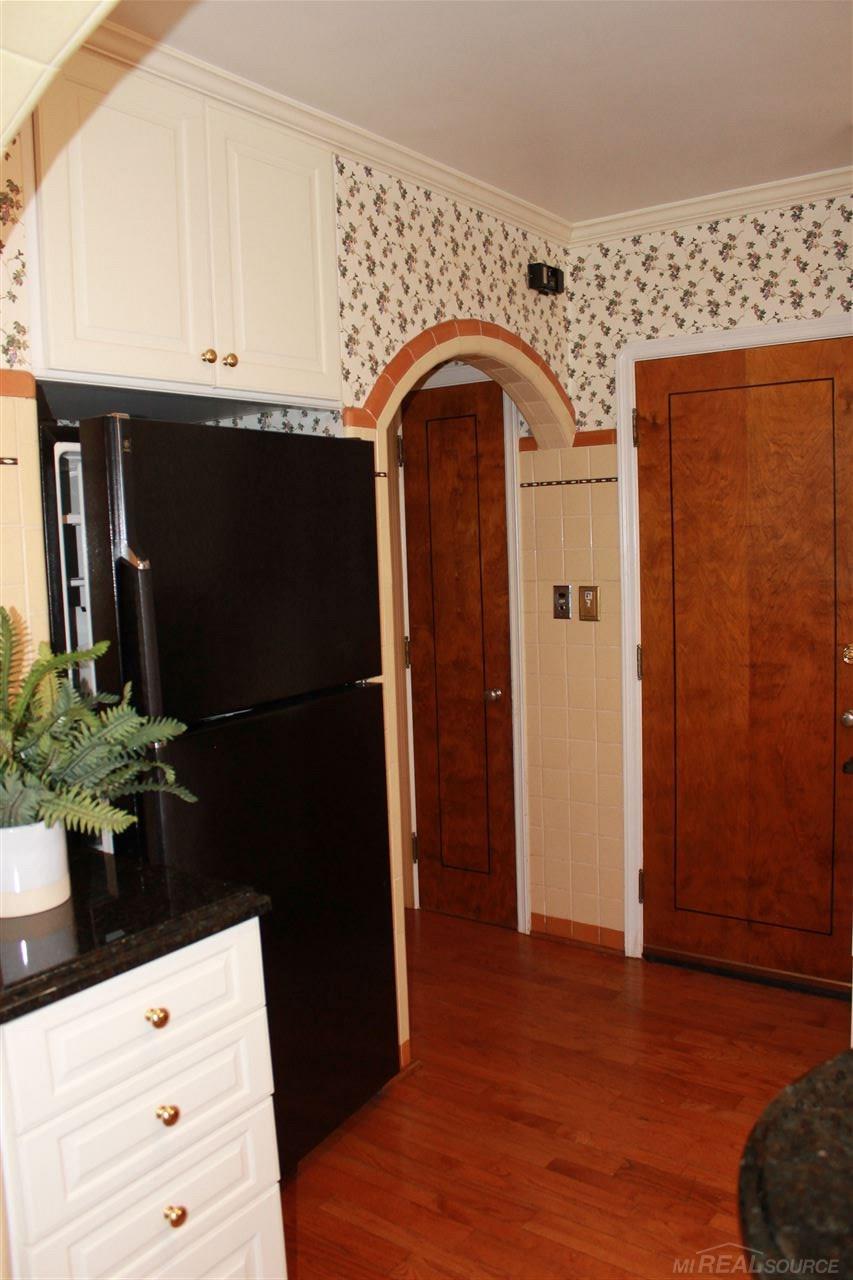 796-798 Trombley Road Grosse Pointe Park, MI 48230 - Photo 25 of 54