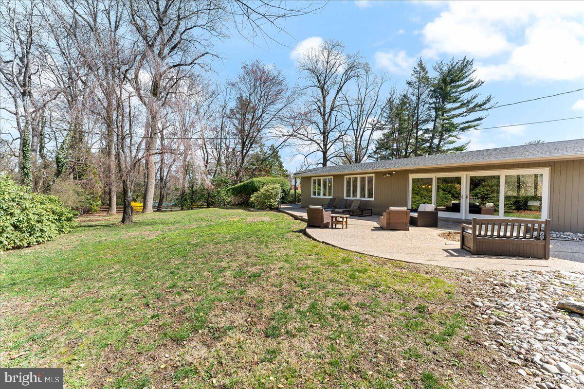 962 Frazier Road Rydal, PA 19046 - Photo 48 of 50 a view of a house with backyard and sitting area