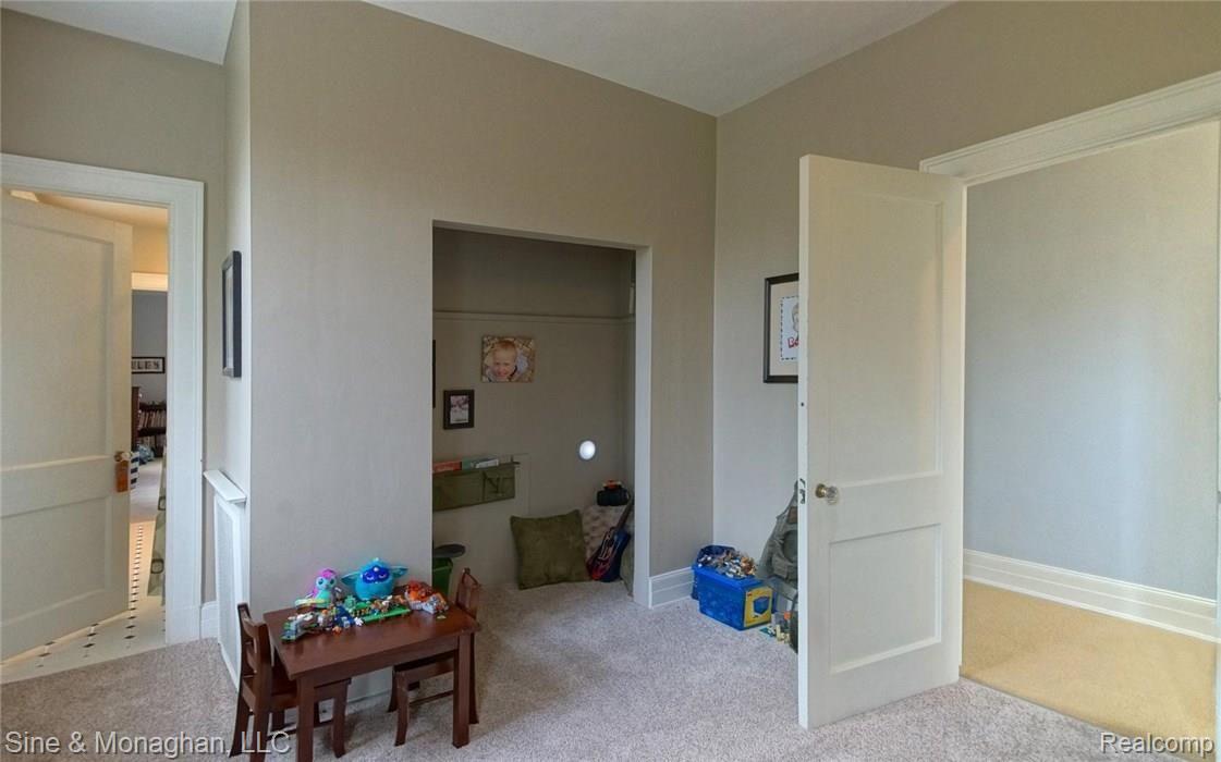 175 Ridge Road Grosse Pointe, MI 48236 - Photo 24 of 30 24.jpg