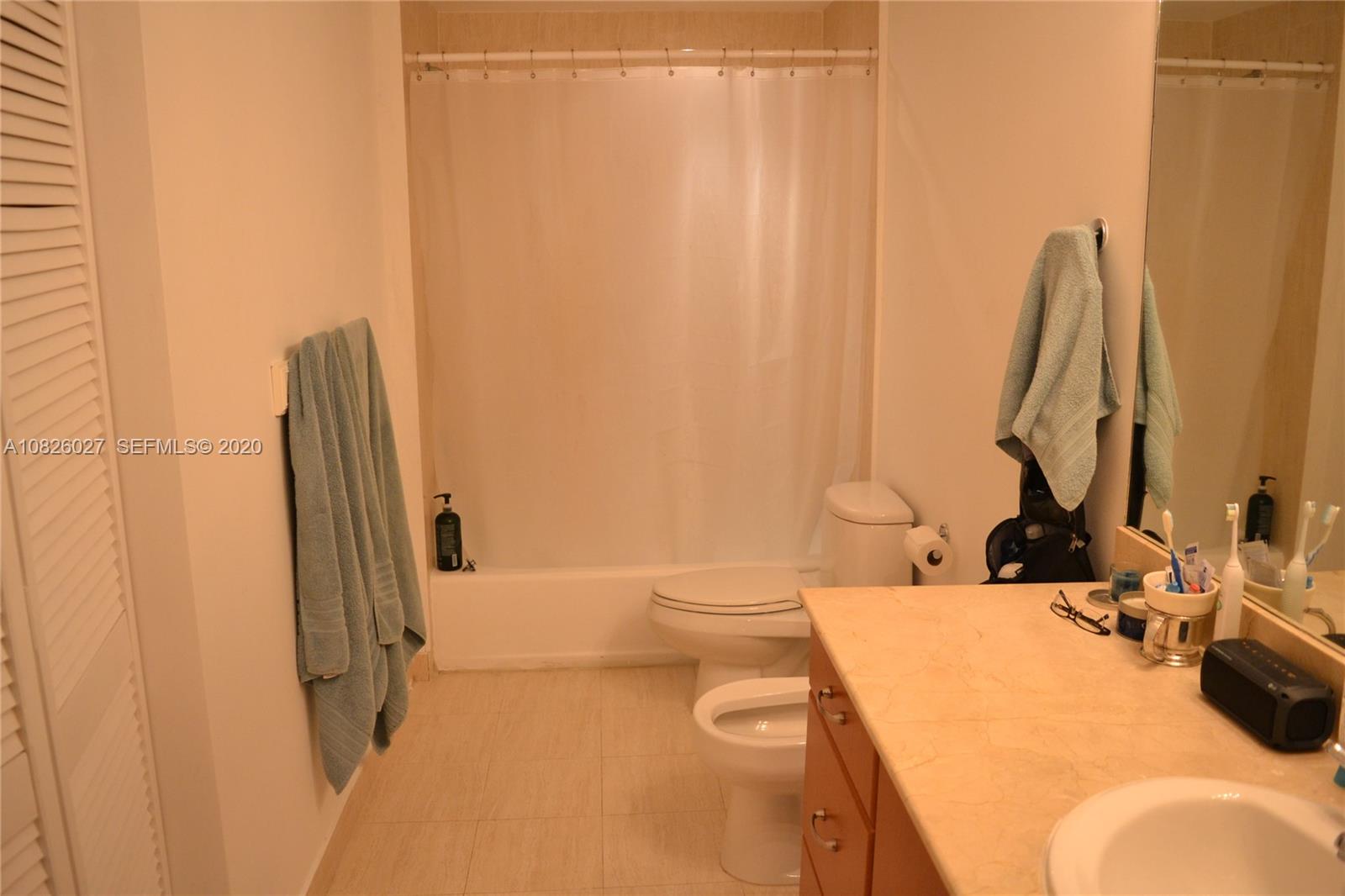 2425 Southwest 27th Avenue, Unit 807 Miami, FL 33145 - Photo 12 of 24
