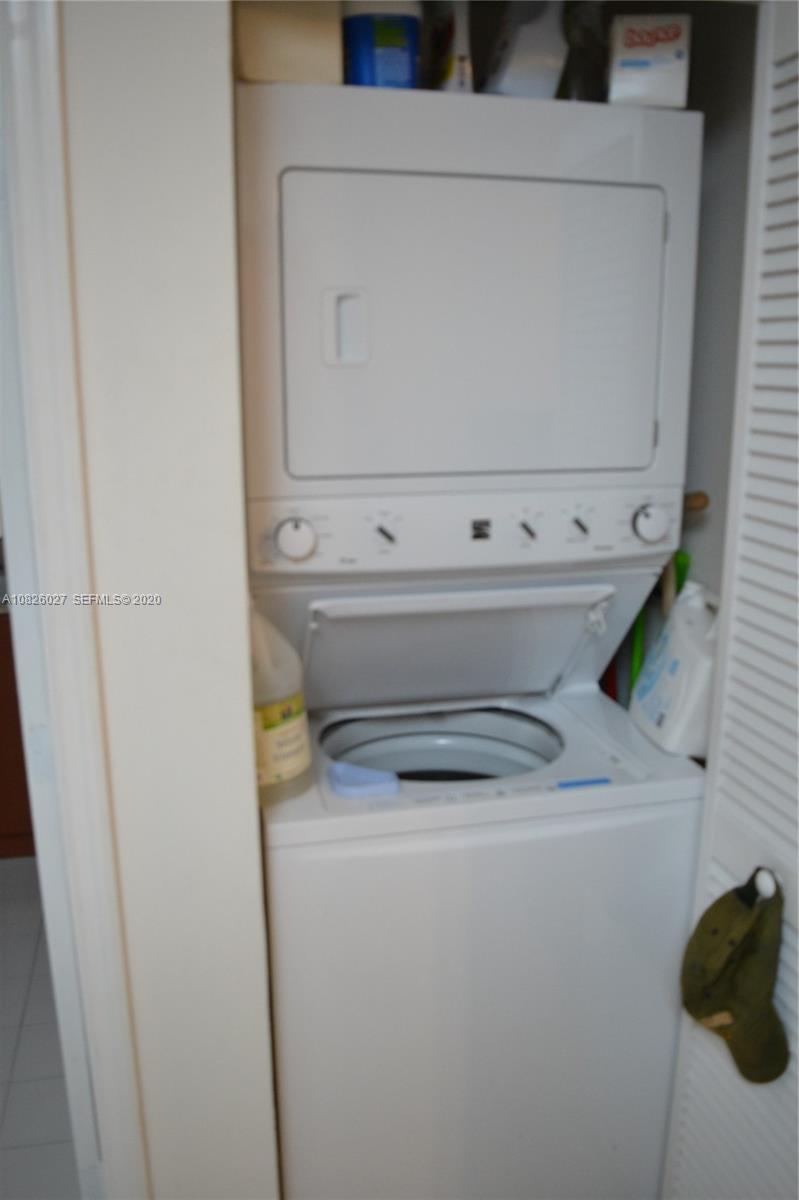 2425 Southwest 27th Avenue, Unit 807 Miami, FL 33145 - Photo 7 of 24