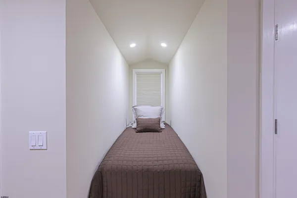 $3,195,000 | 3104 Pacific Avenue, Longport, NJ 08403