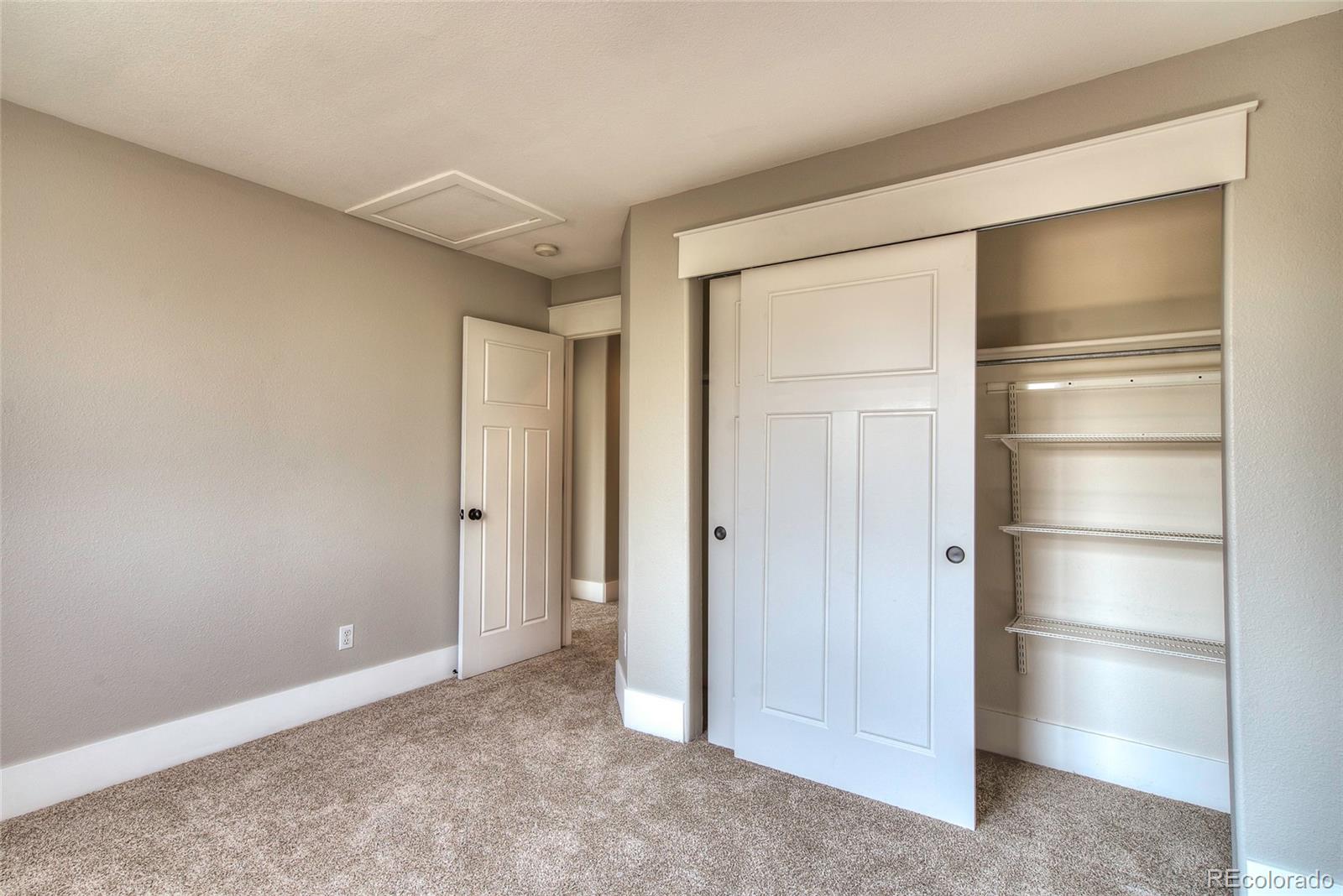10246 South Rotherwood Circle Highlands Ranch, CO 80130 - Photo 27 of 38 Gallery Image 27