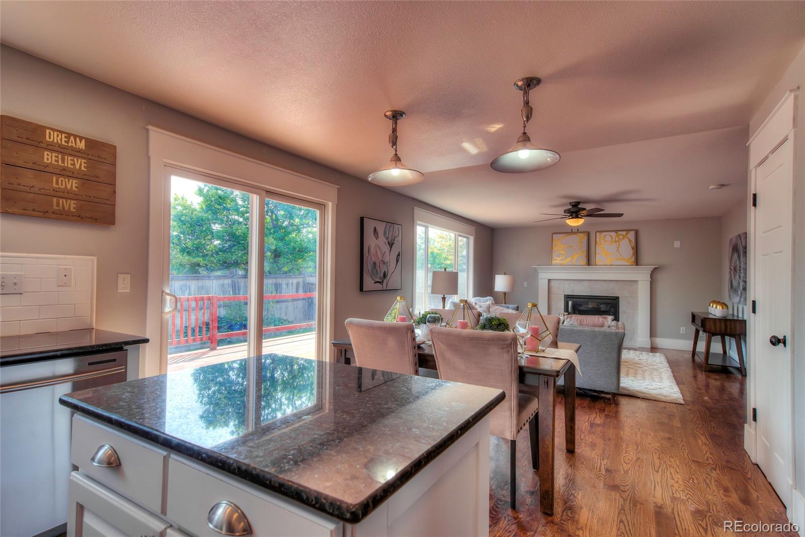 10246 South Rotherwood Circle Highlands Ranch, CO 80130 - Photo 9 of 38 Gallery Image 9