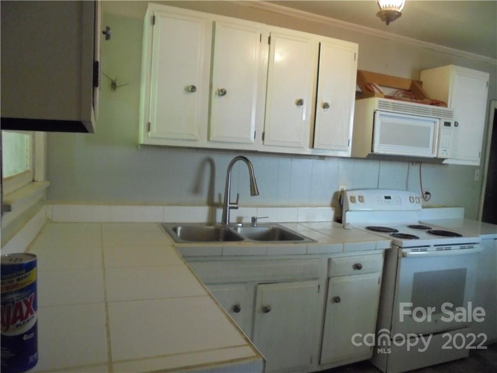 722 Wilson Road Salisbury, NC 28144 - Photo 3 of 12 Gallery Image 3