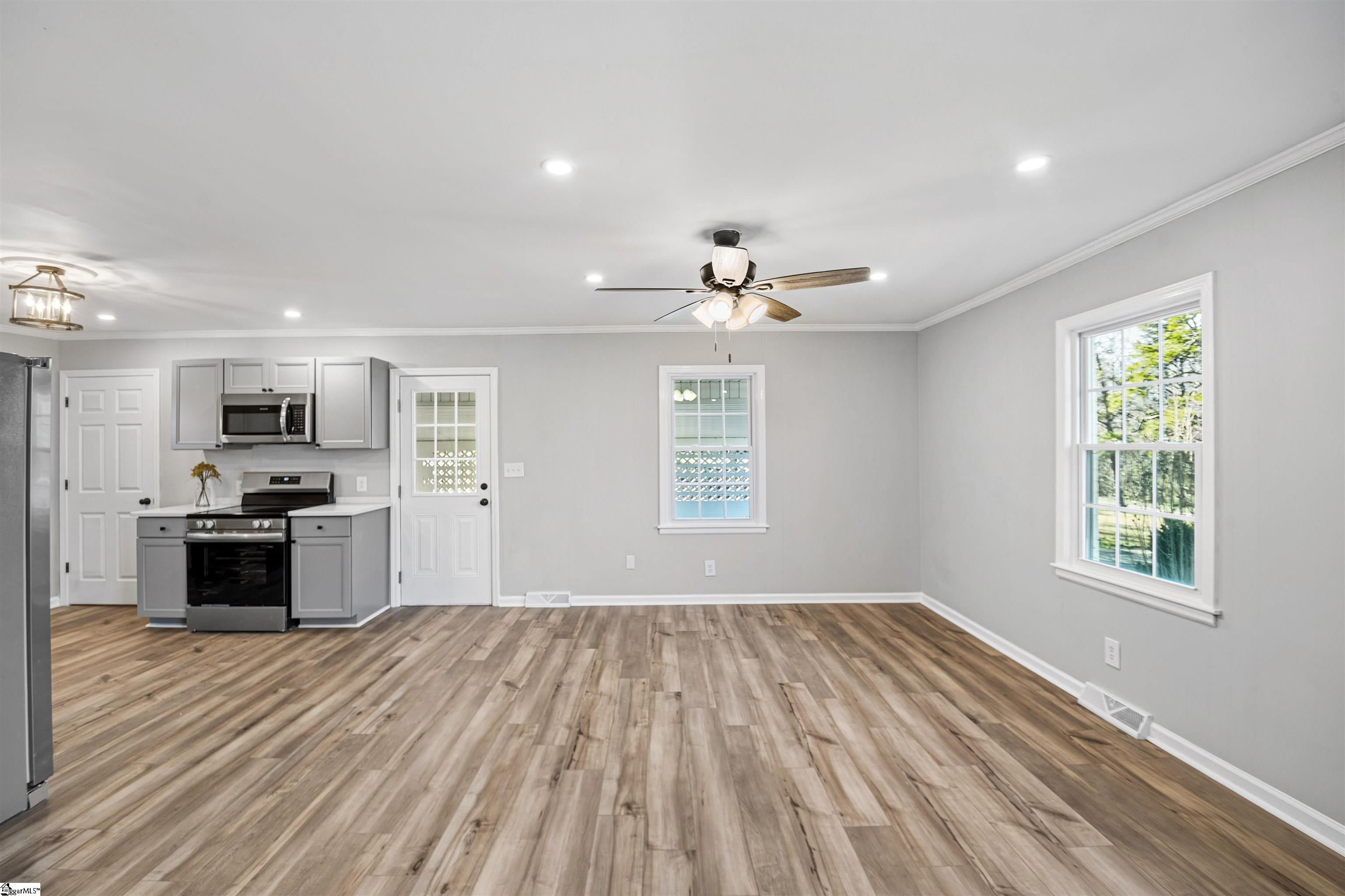 318 Elljean Road Easley, SC 29640 - Photo 13 of 37 Gallery Image 13