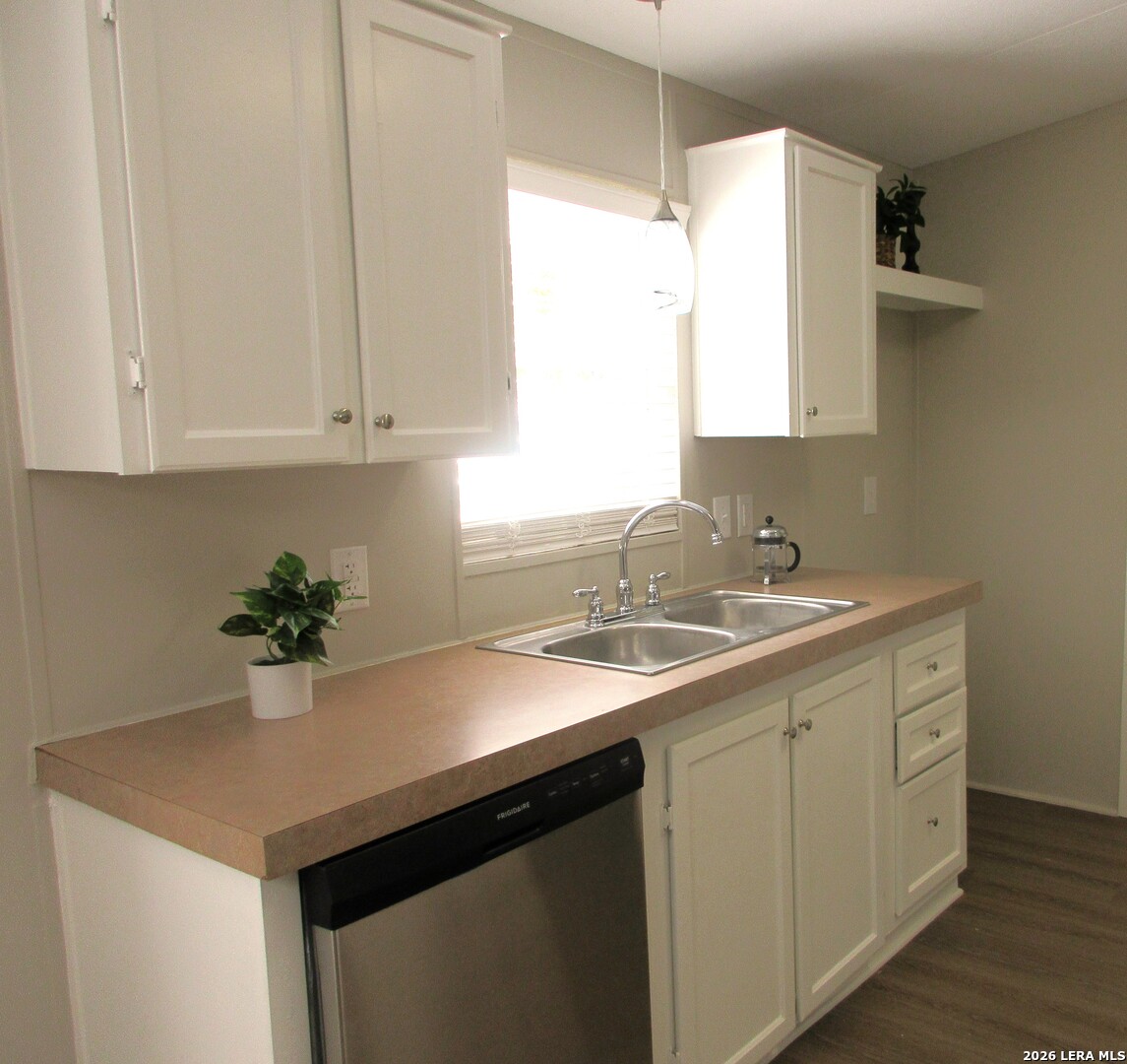 129 Spring Valley Drive Adkins, TX 78101 - Photo 4 of 11