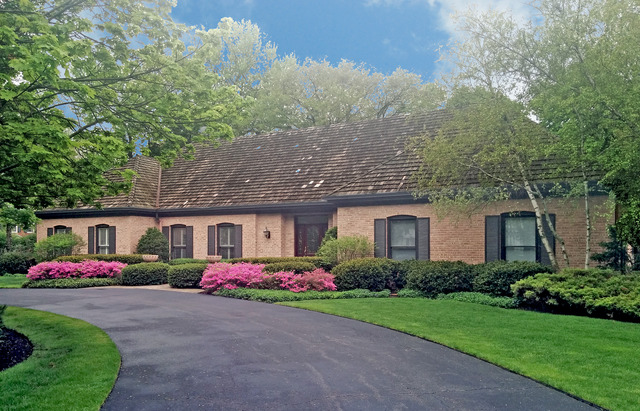 1199 Locust Road Wilmette, IL 60091 - Photo 1 of 1 a front view of house with yard and green space