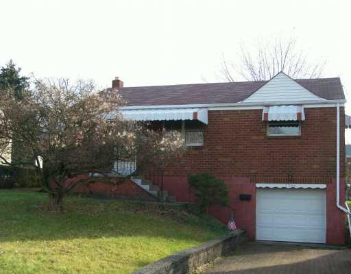 5335 Blossom Road Baldwin, PA 15236 - Photo 1 of 8 Exterior Front.