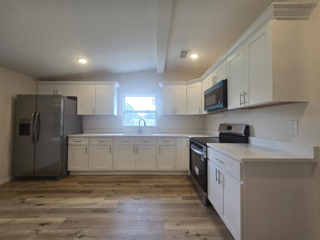 6220 Pinewood Road Fort Meade, FL 33841 - Photo 9 of 25