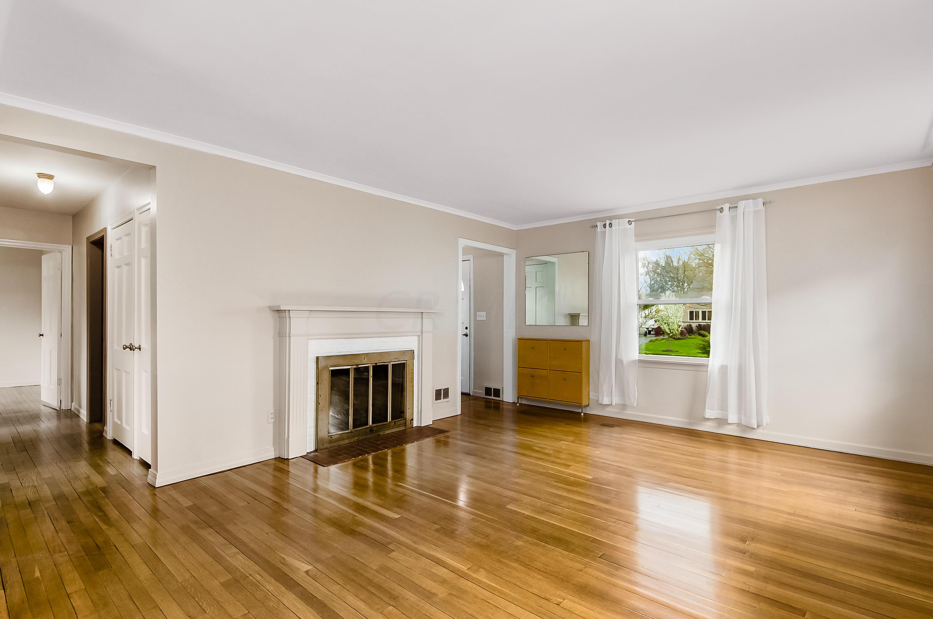 2599 Brandon Road Columbus, OH 43221 - Photo 8 of 43 Gallery Image 8