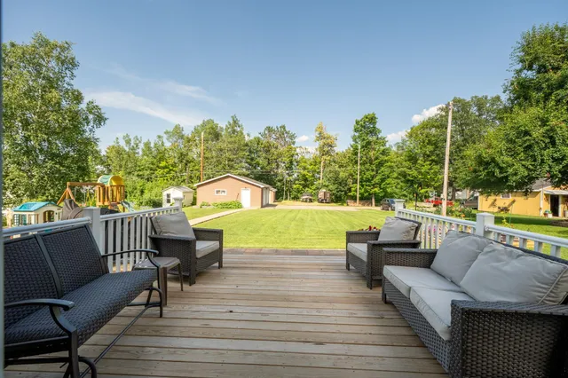 $239,900 | 204 Hartley Street, Coleraine, MN 55722