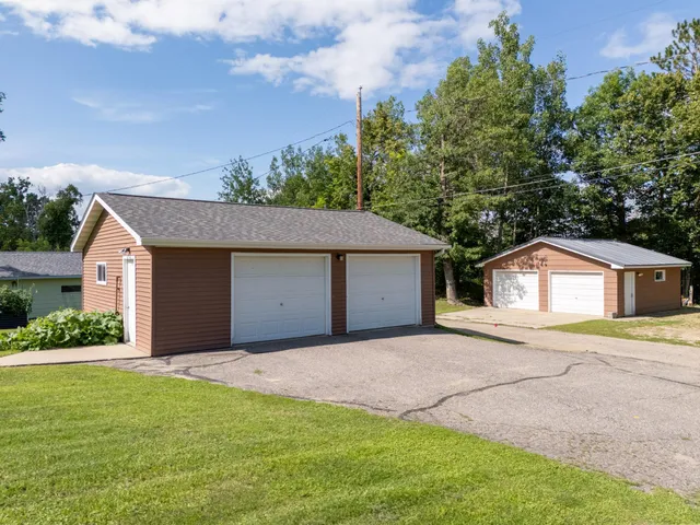 $239,900 | 204 Hartley Street, Coleraine, MN 55722