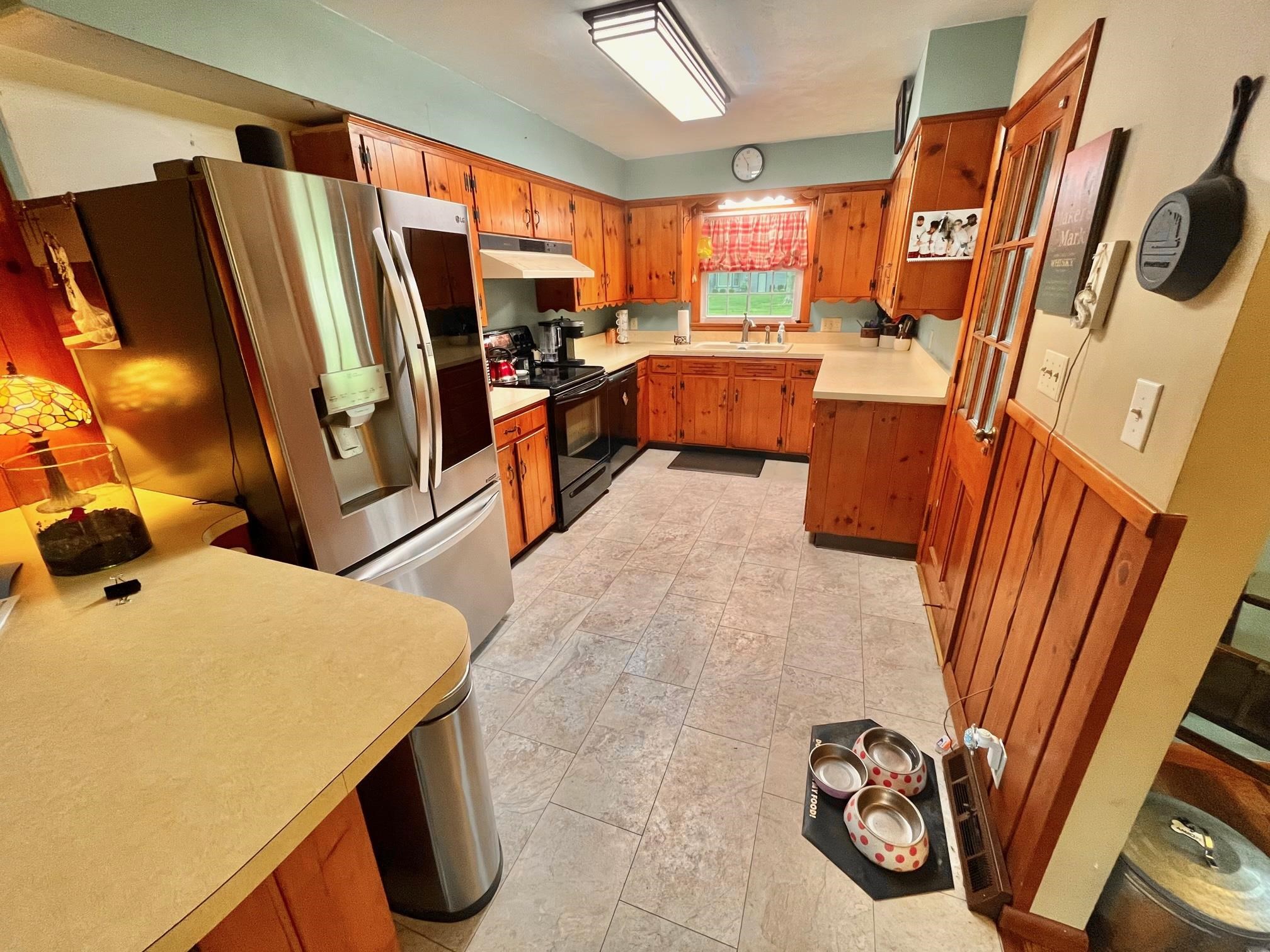925 Ranch Road Bluffton, IN 46714 - Photo 4 of 14 Gallery Image 4