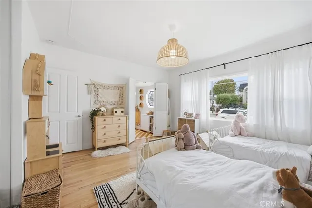 $2,499,000 | 1826 10th Street, Manhattan Beach, CA 90266