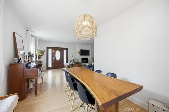 $2,499,000 | 1826 10th Street, Manhattan Beach, CA 90266