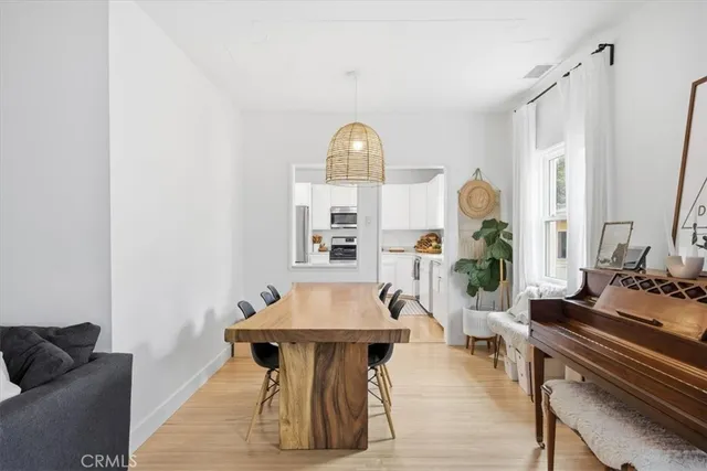 $2,499,000 | 1826 10th Street, Manhattan Beach, CA 90266