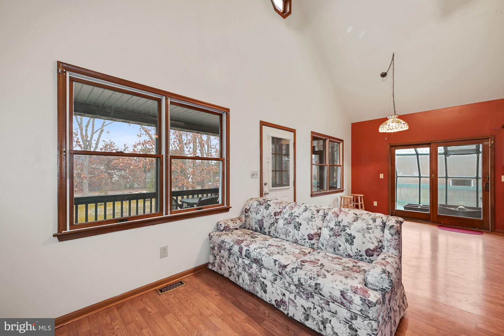 727 Radix Road Williamstown, NJ 08094 - Photo 11 of 29 LIVING ROOM