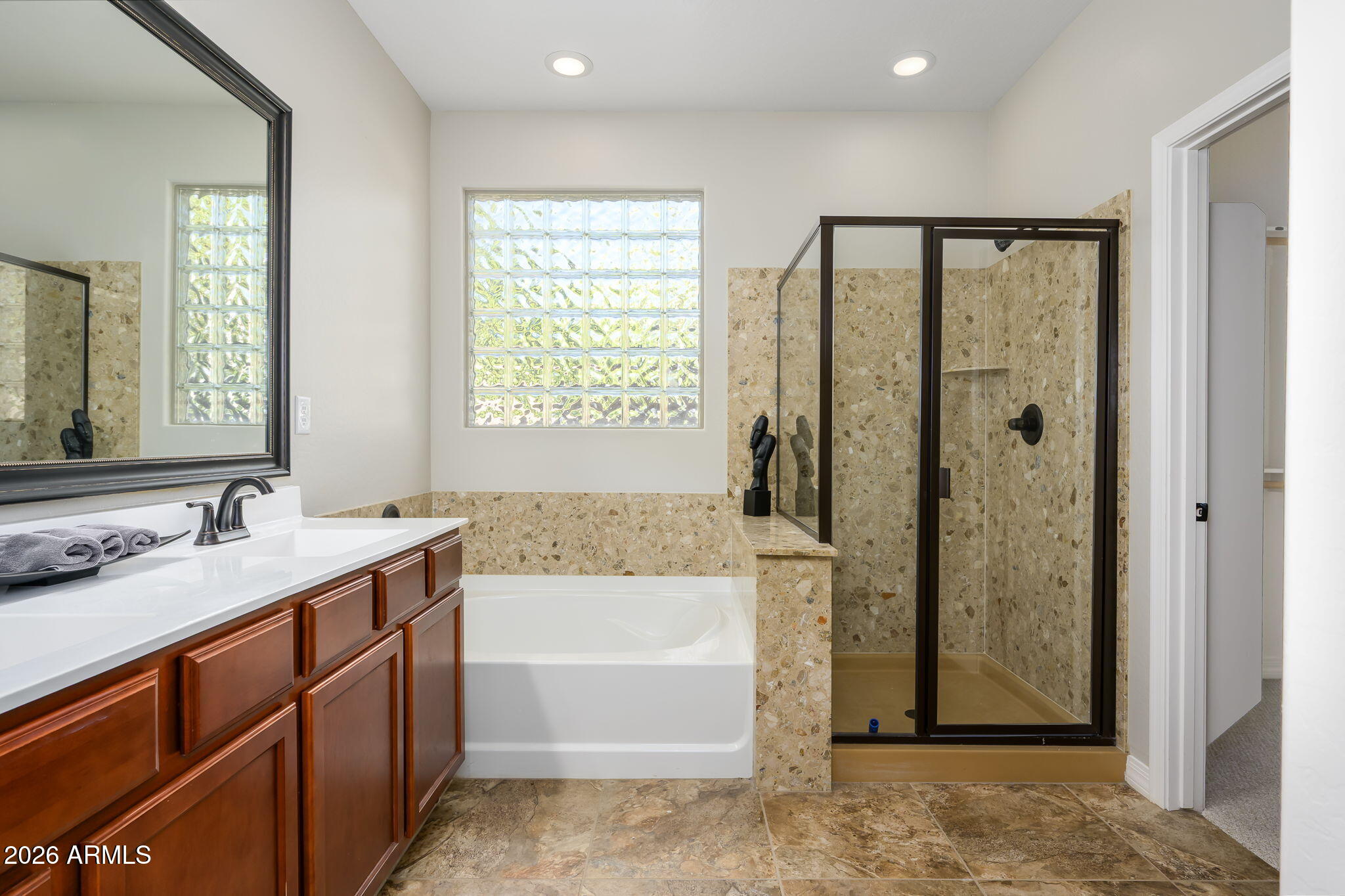 4597 East Waterman Street Gilbert, AZ 85297 - Photo 21 of 47 Master Bath