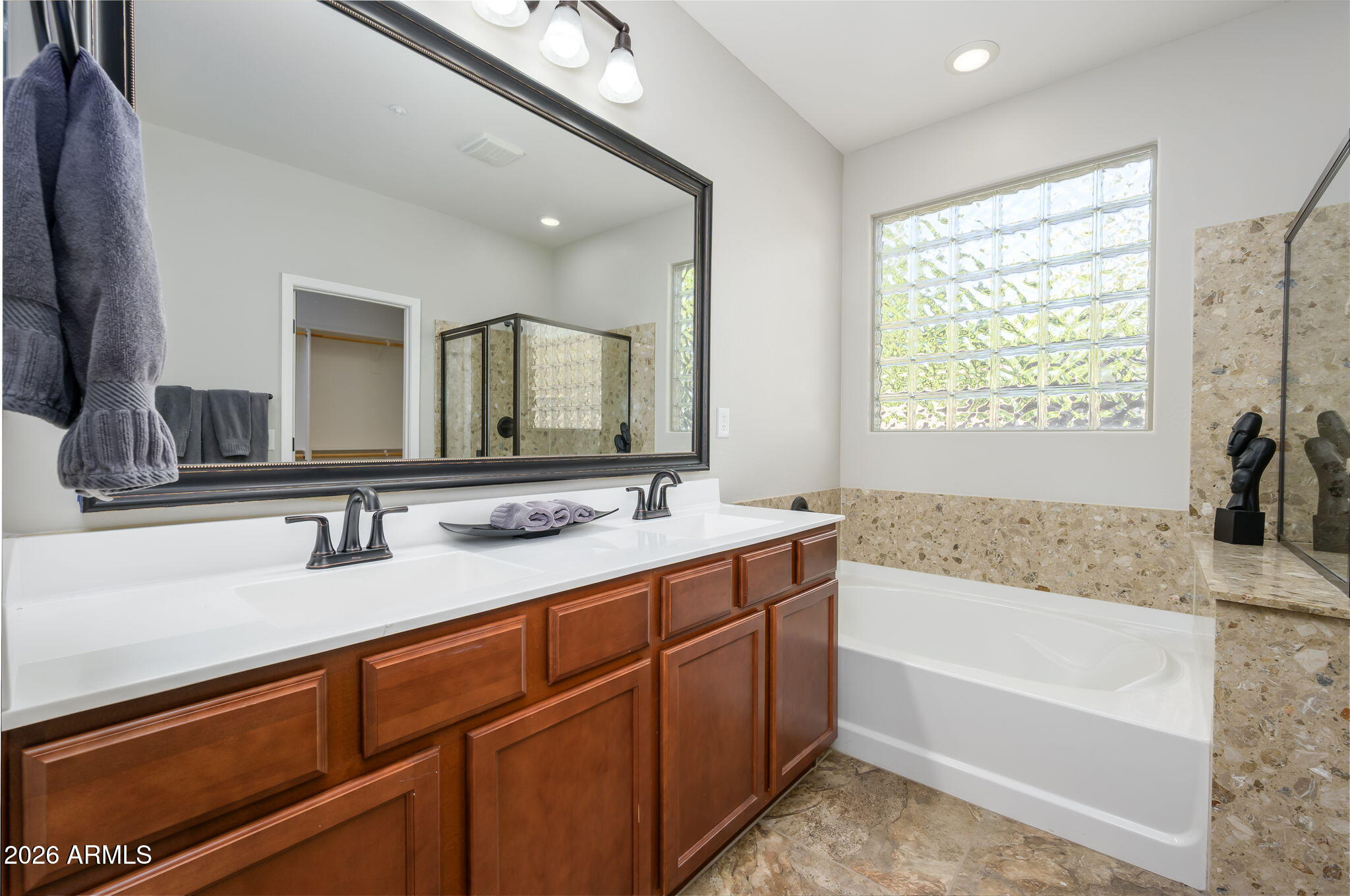 4597 East Waterman Street Gilbert, AZ 85297 - Photo 22 of 47 Master Bath