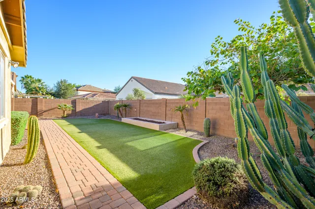 $630,000 | 4597 East Waterman Street, Gilbert, AZ 85297