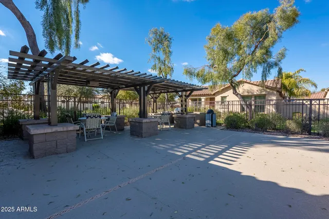 $630,000 | 4597 East Waterman Street, Gilbert, AZ 85297