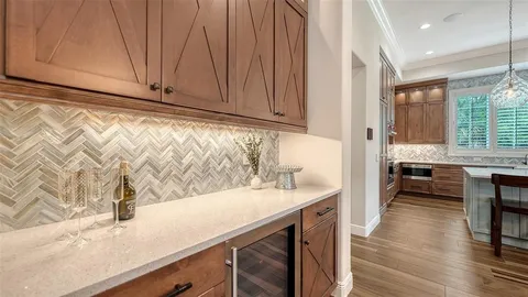 $2,899,500 | 10790 Leafwing Drive, Sarasota, FL 34241