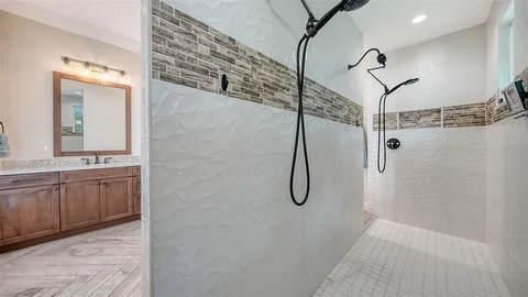 $2,899,500 | 10790 Leafwing Drive, Sarasota, FL 34241