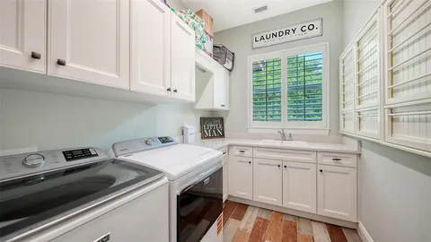 $2,899,500 | 10790 Leafwing Drive, Sarasota, FL 34241