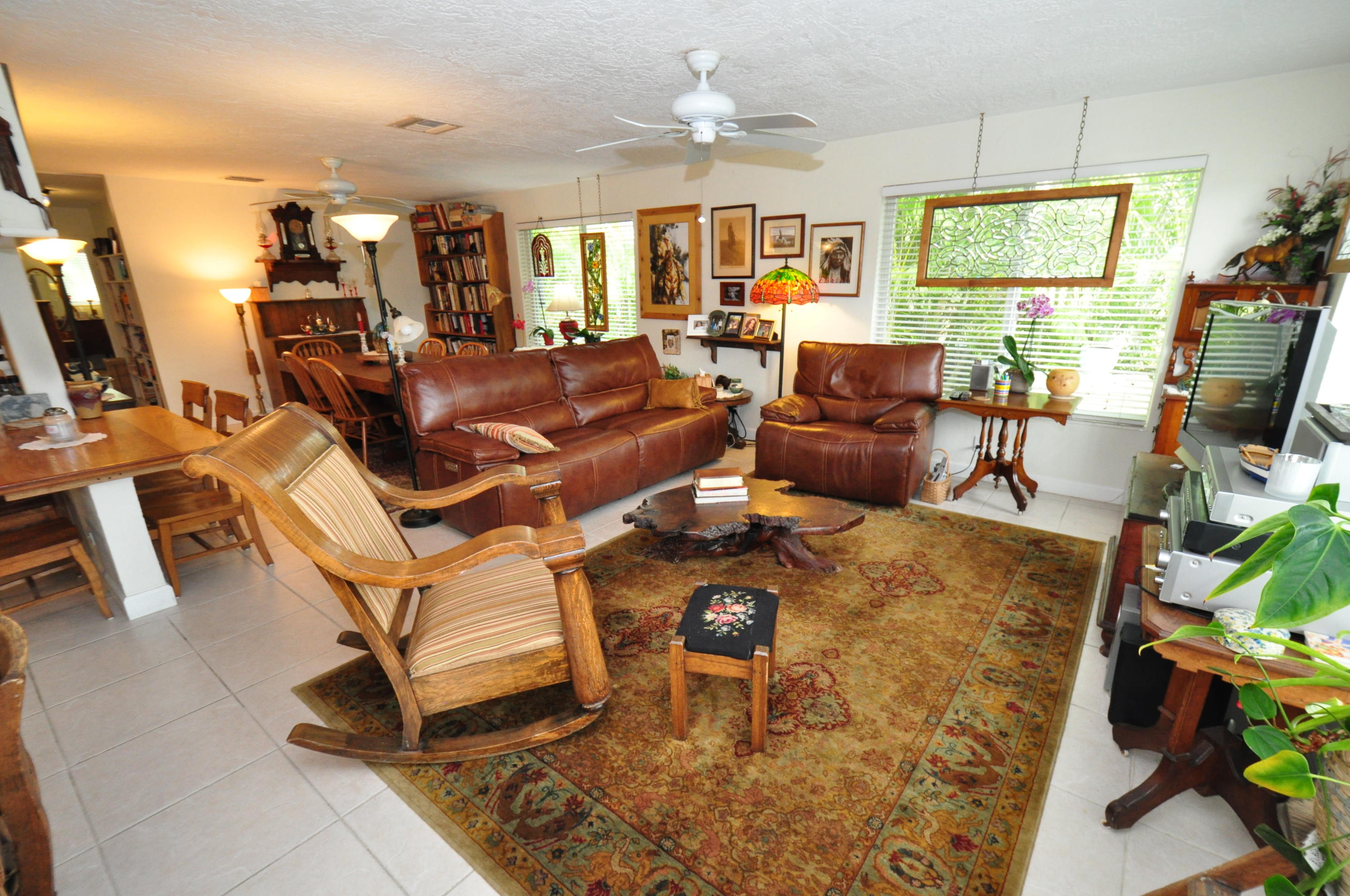 8260 Aviation Boulevard Marathon, FL 33050 - Photo 4 of 22 Living Area