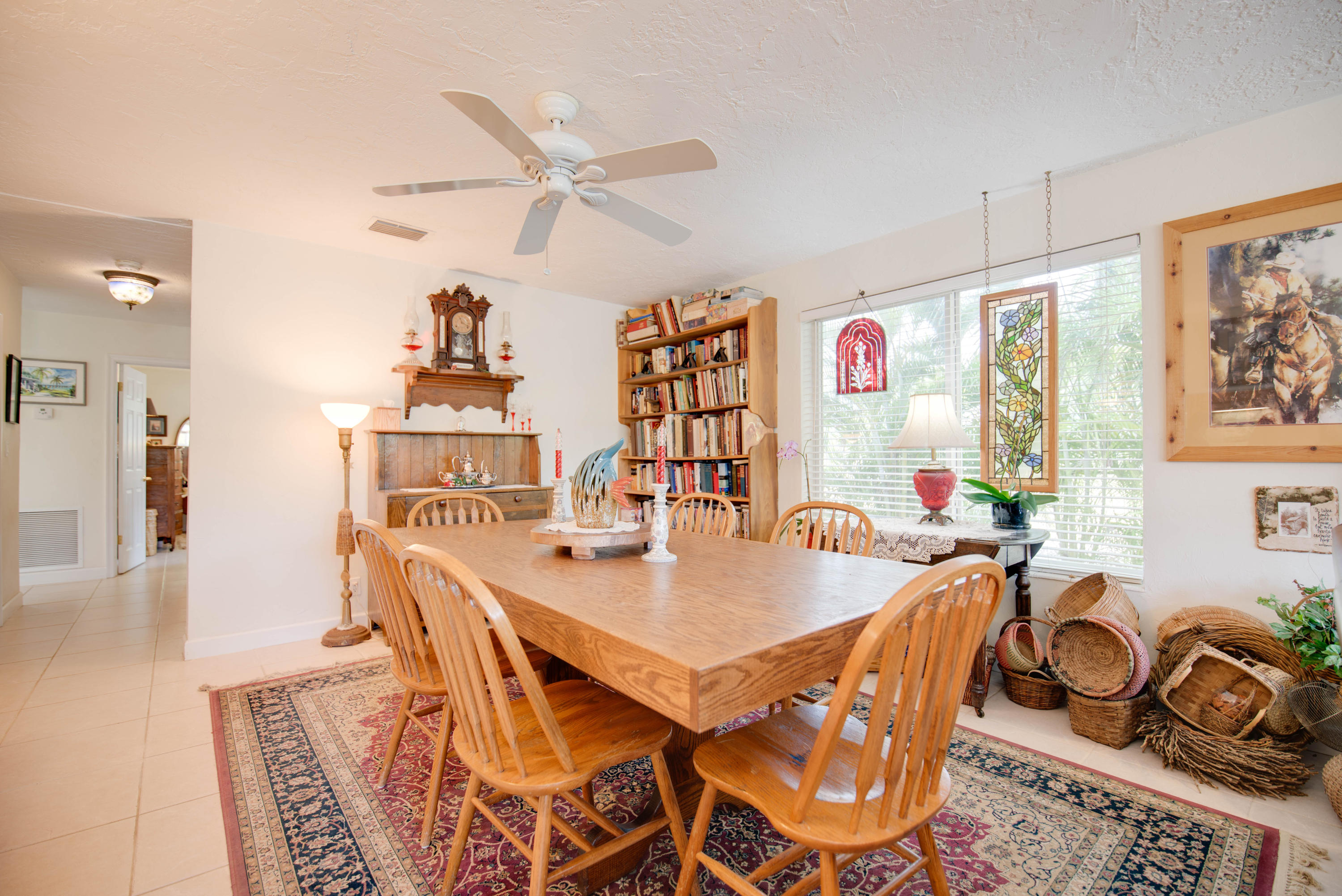 8260 Aviation Boulevard Marathon, FL 33050 - Photo 7 of 22 Dining Area