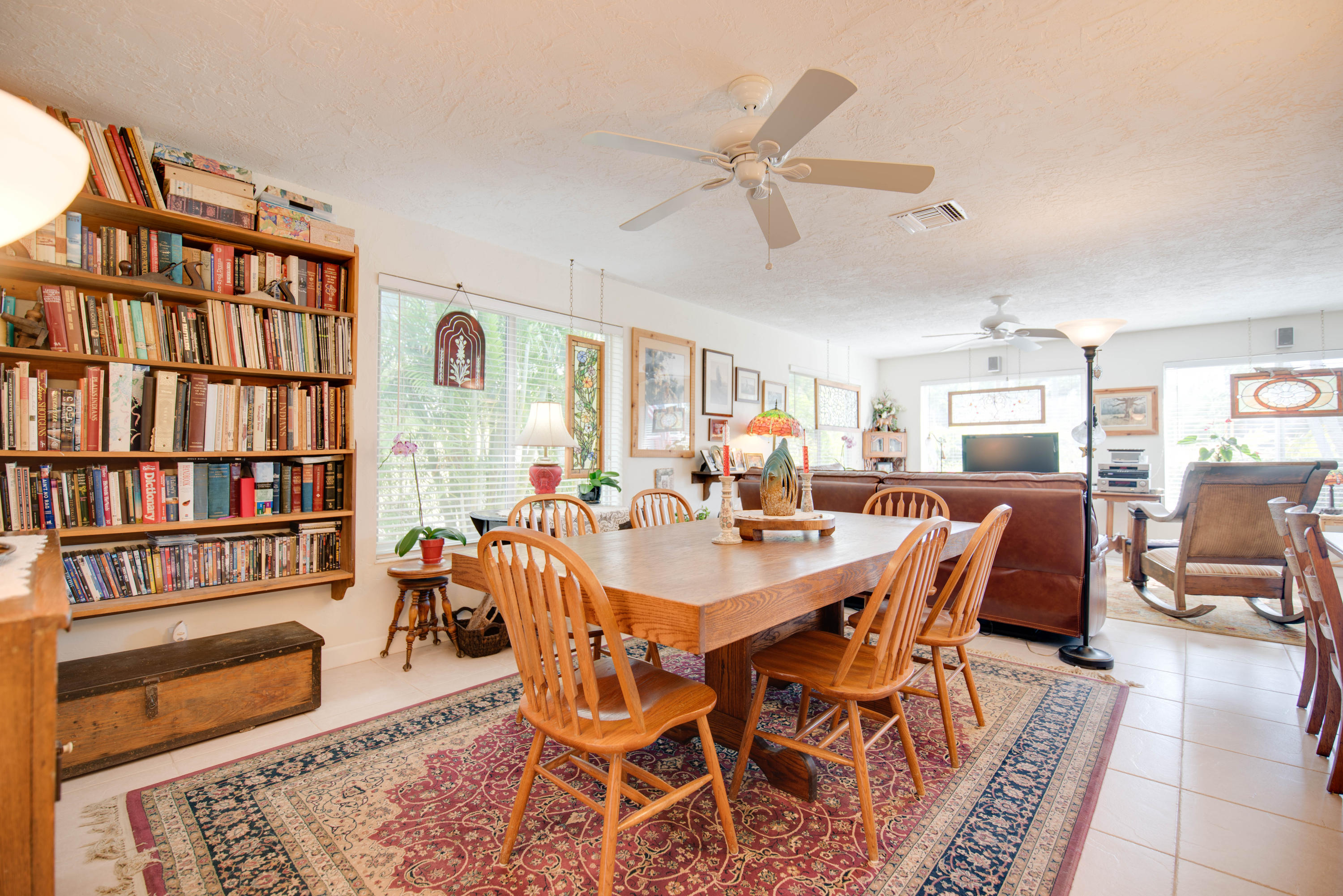 8260 Aviation Boulevard Marathon, FL 33050 - Photo 8 of 22 Dining Area