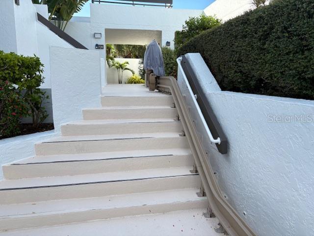 737 Bayport Way, Unit D Longboat Key, FL 34228 - Photo 20 of 31 a view of entryway