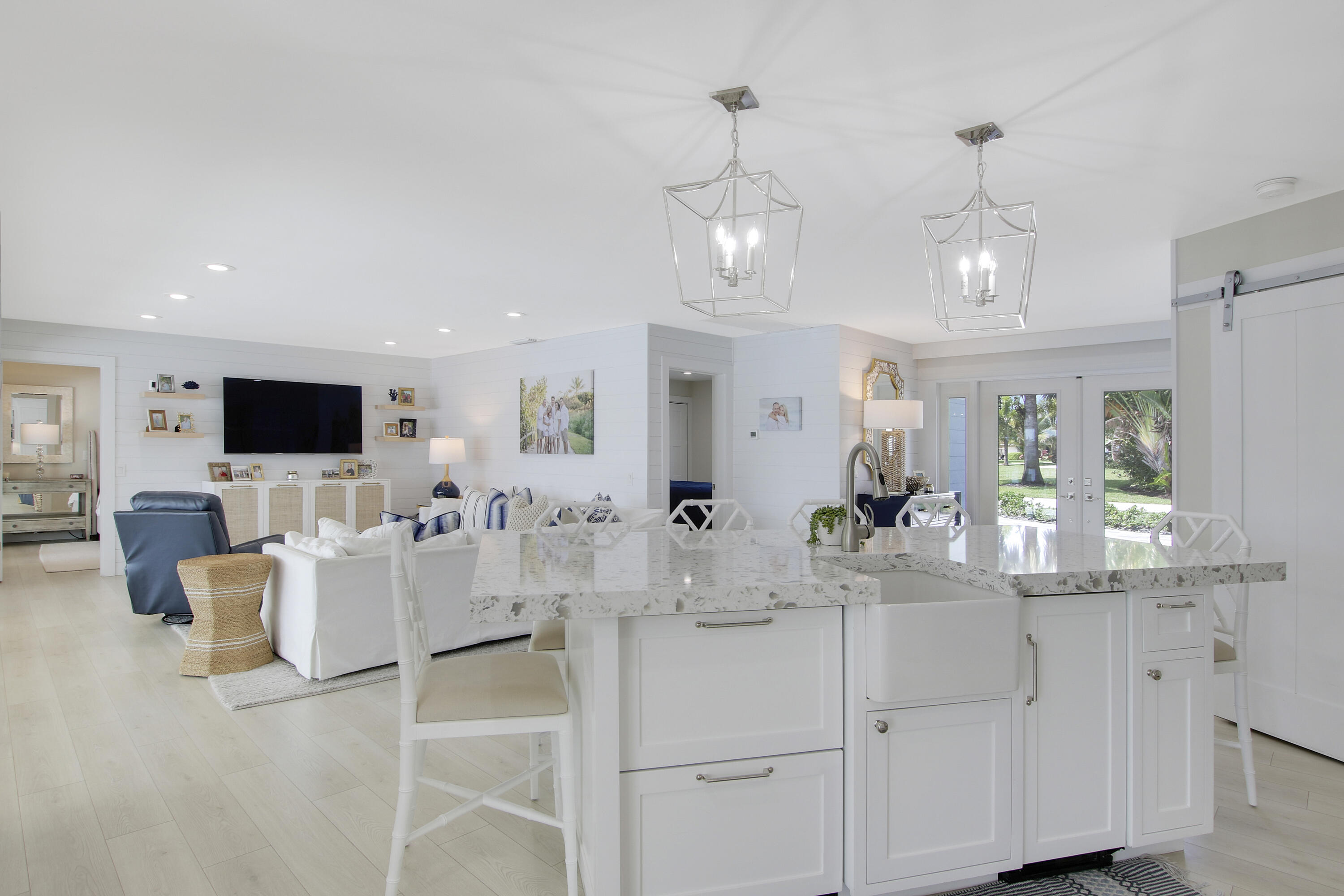 19 Saddleback Road Tequesta, FL 33469 - Photo 17 of 69 Kitchen to LR