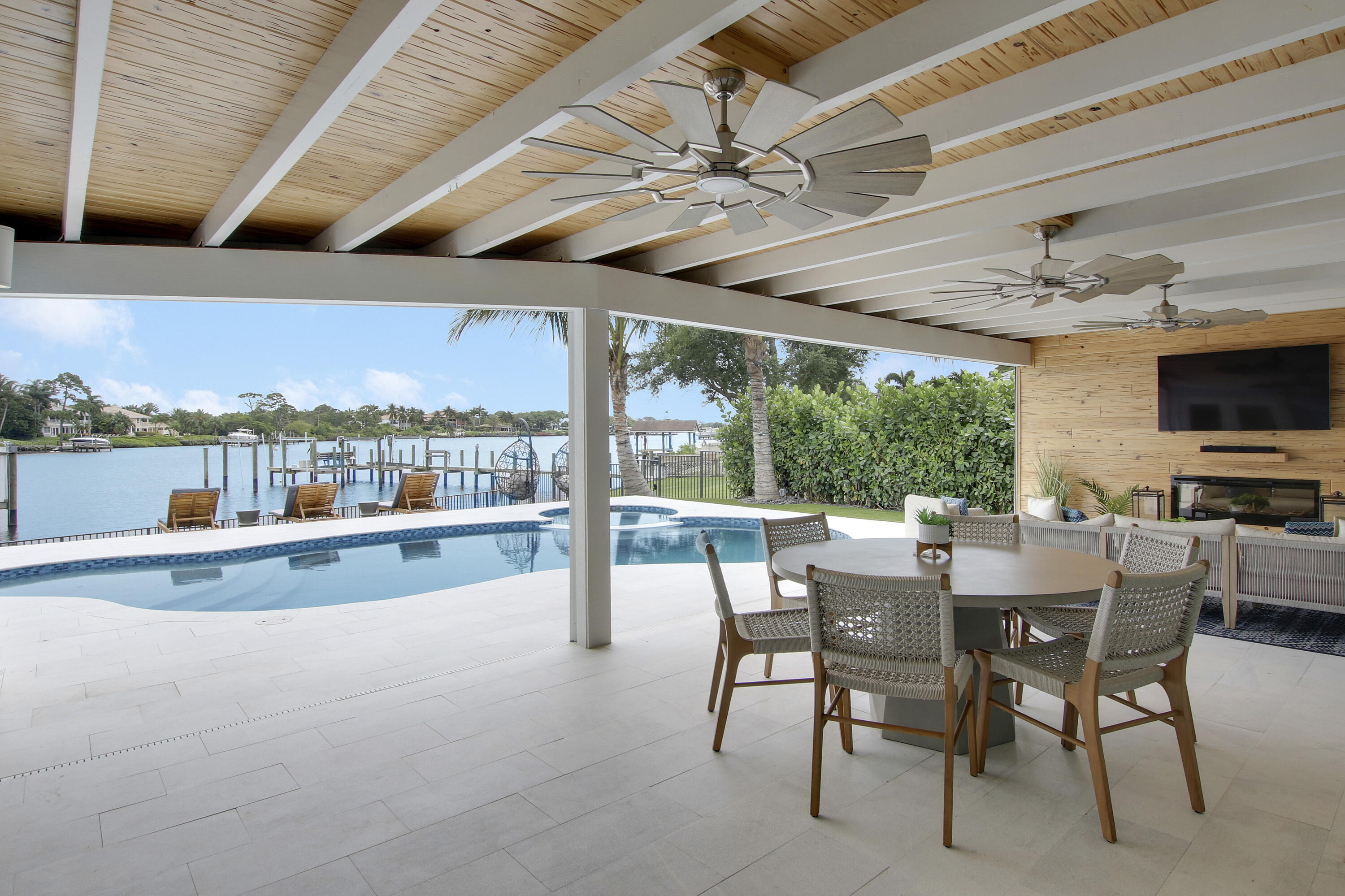 19 Saddleback Road Tequesta, FL 33469 - Photo 26 of 69 House3-36