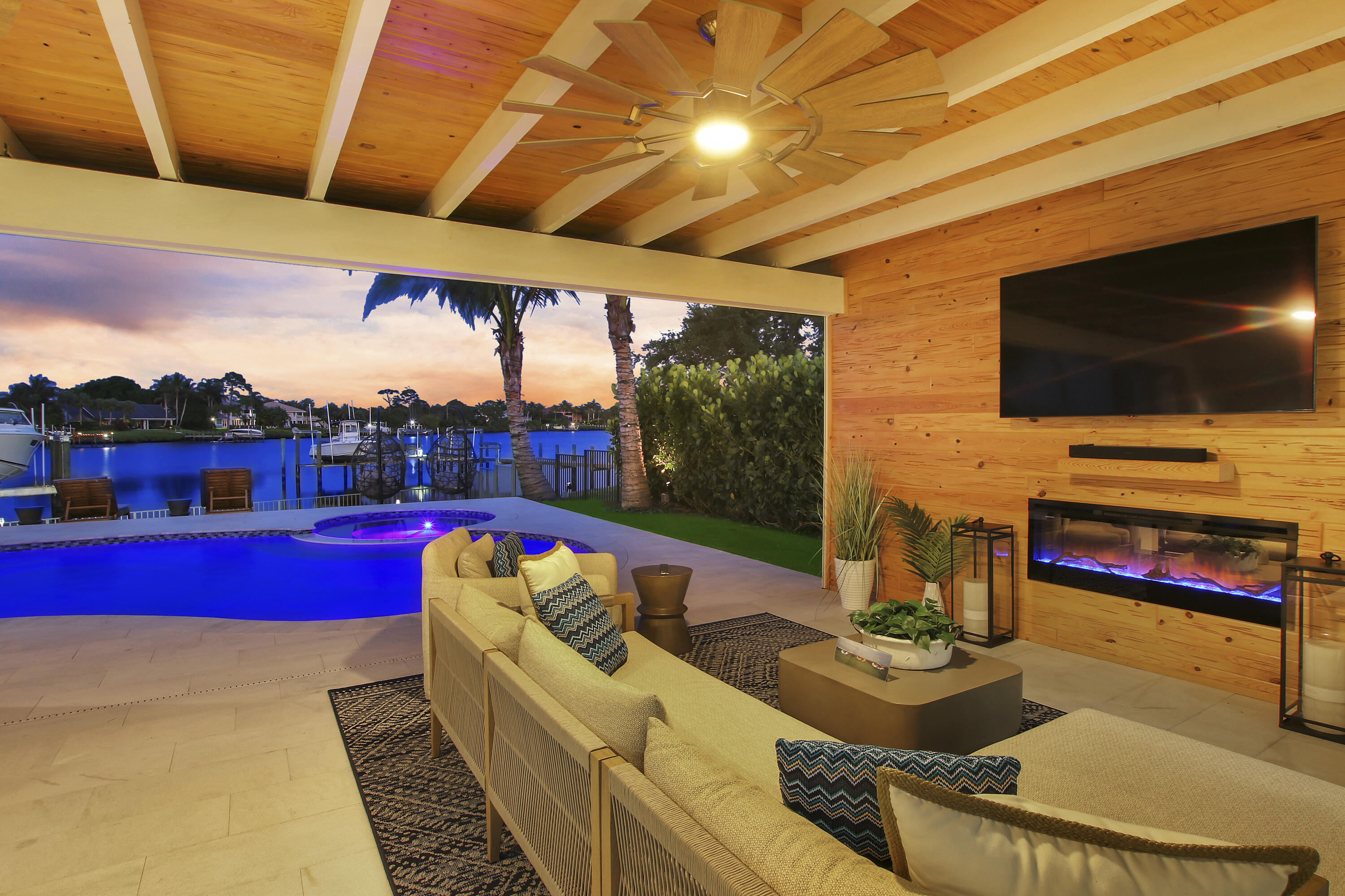 19 Saddleback Road Tequesta, FL 33469 - Photo 61 of 69 Twilight-7