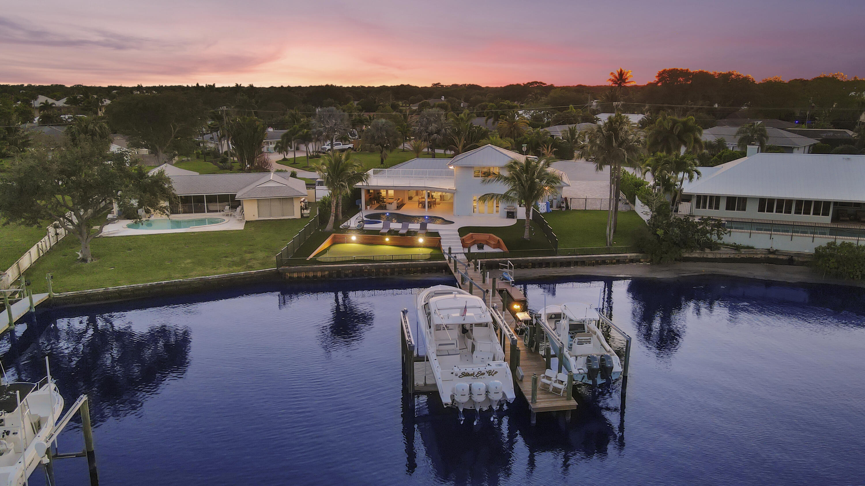 19 Saddleback Road Tequesta, FL 33469 - Photo 68 of 69 Aerial Twilights-5