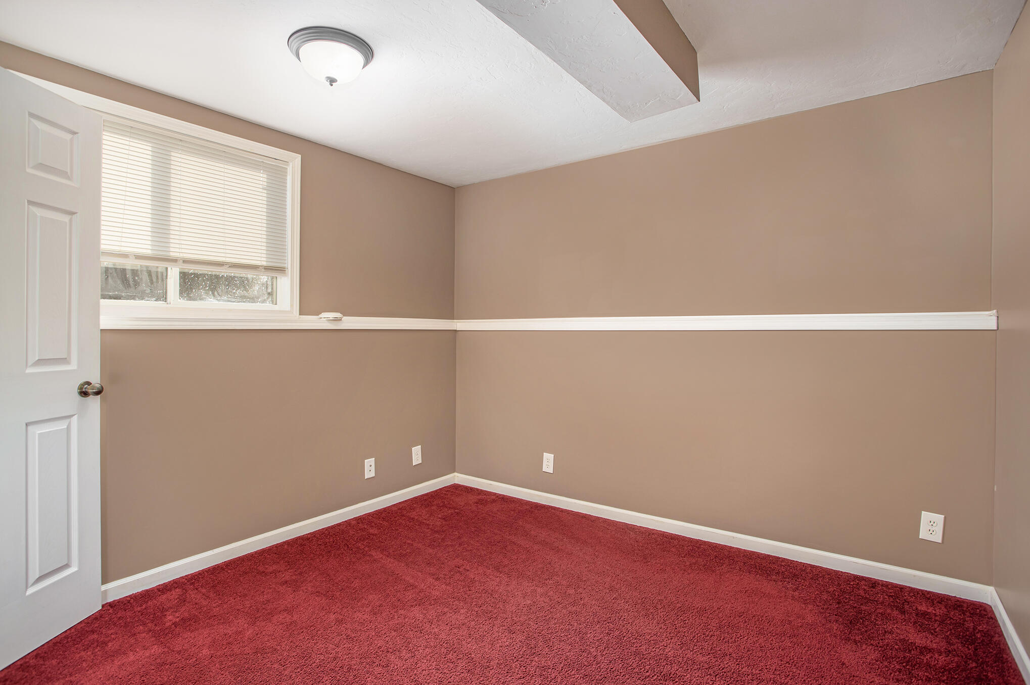 939 East Hoffman Street Three Rivers, MI 49093 - Photo 20 of 25 Bedroom 4