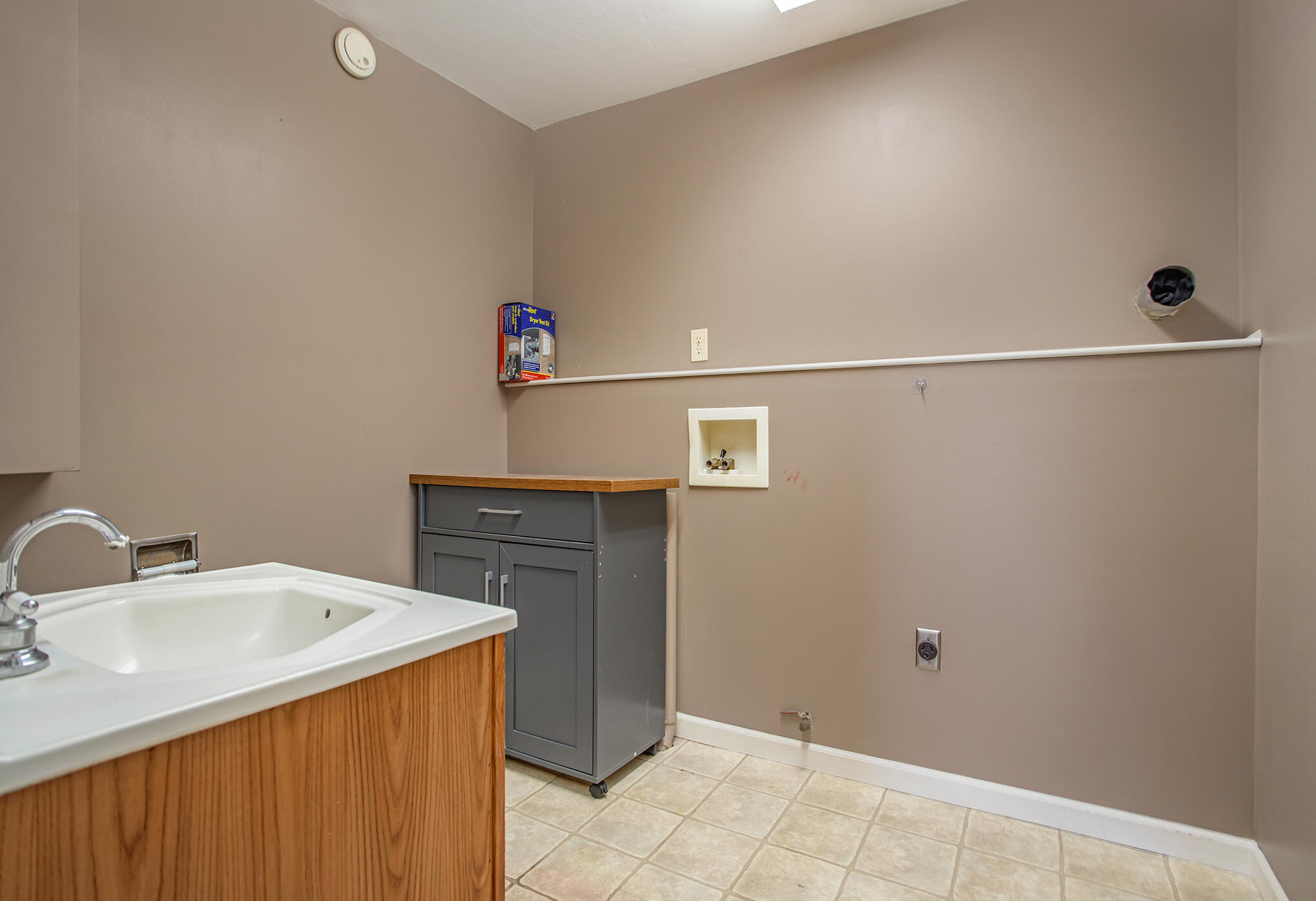939 East Hoffman Street Three Rivers, MI 49093 - Photo 21 of 25 Lower Level Bath and Laundry
