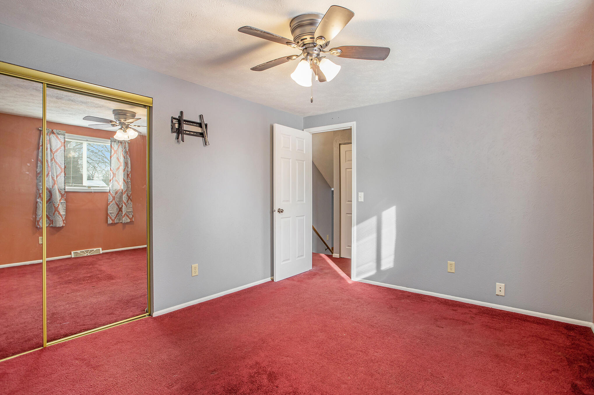 939 East Hoffman Street Three Rivers, MI 49093 - Photo 10 of 25 Bedroom 1