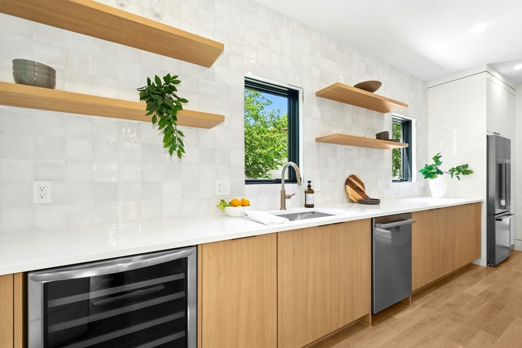 109 Harwich Road Newton, MA 02467 - Photo 16 of 42