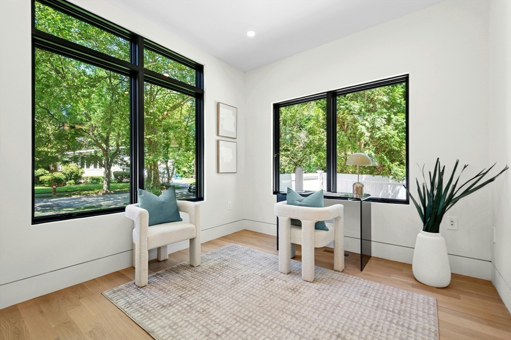 109 Harwich Road Newton, MA 02467 - Photo 21 of 42