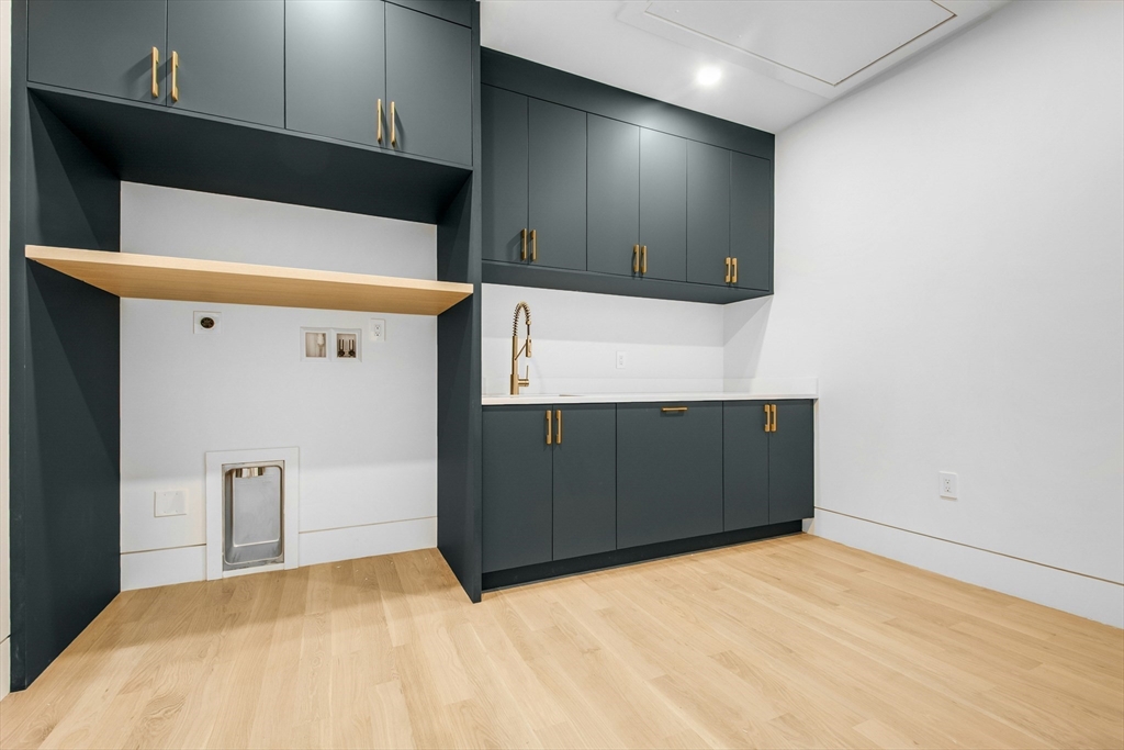 109 Harwich Road Newton, MA 02467 - Photo 30 of 42