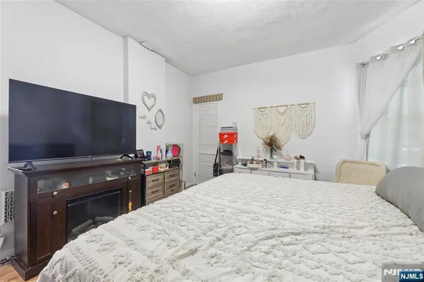 $825,000 | 59 Home Avenue, Rutherford, NJ 07070