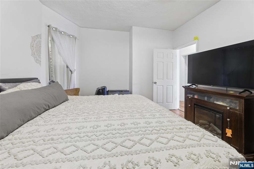 59 Home Avenue Rutherford, NJ 07070 - Photo 9 of 39