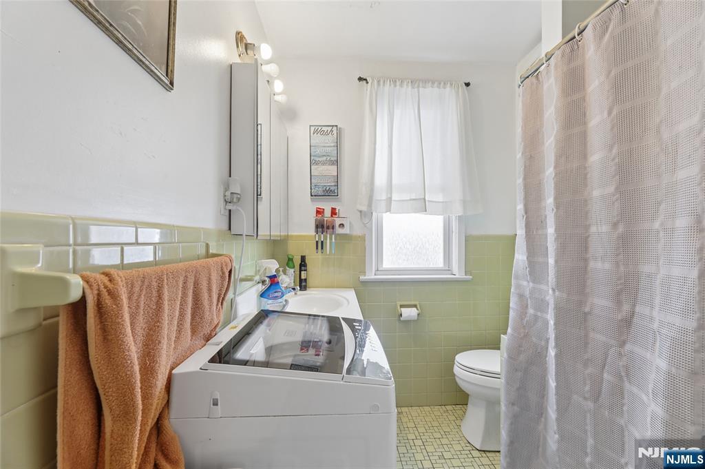 59 Home Avenue Rutherford, NJ 07070 - Photo 10 of 39