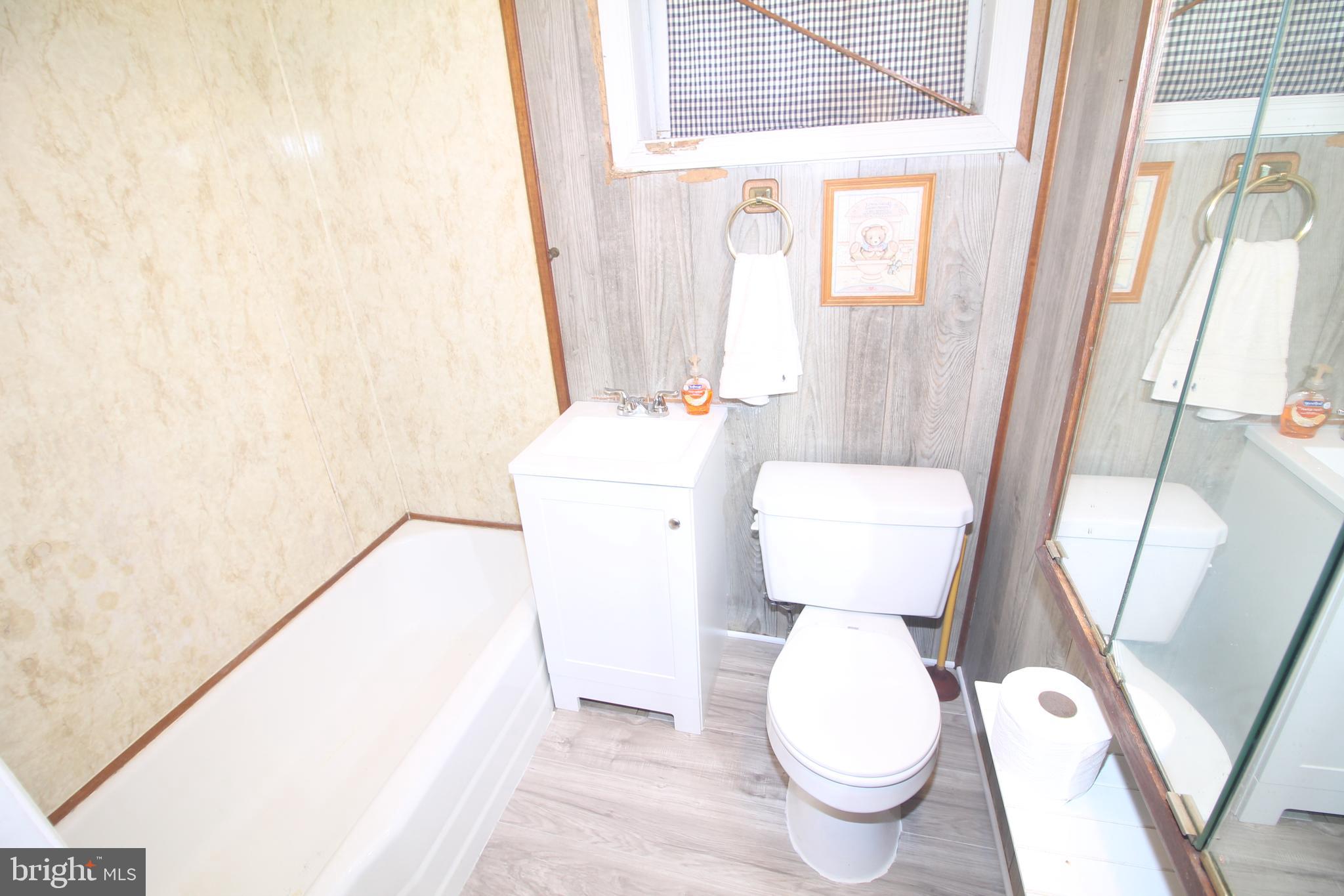 904 Elm Ridge Avenue Baltimore, MD 21229 - Photo 12 of 14 Gallery Image 12
