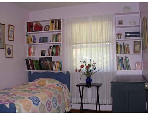 19 Paul Revere Road Sharon, MA 02067 - Photo 7 of 14 Gallery Image 7