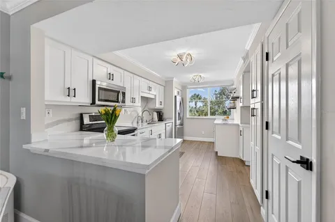 $775,000 | 803 Bayport Way, Unit 803, Longboat Key, FL 34228